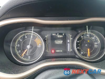 Zdjęcie 9 z 13 samochodu: 2017 JEEP CHEROKEE LATITUDE VIN:1C4PJMCS4HW648756 - miniatura