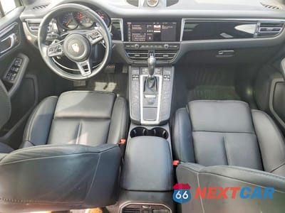 Zdjęcie 8 z 13 samochodu: 2020 PORSCHE MACAN VIN:WP1AA2A59LLB04429 - miniatura