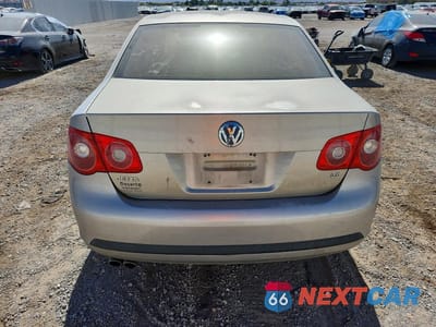 Zdjęcie 6 z 13 samochodu: 2006 VOLKSWAGEN JETTA VALUE VIN:3VWPF81K76M844857 - miniatura