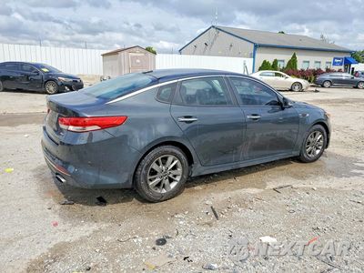 Trzecie zdjęcie samochodu z tyłu: 2016 KIA OPTIMA LX VIN:5XXGT4L17GG111042 - miniatura