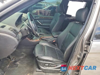 Zdjęcie 7 z 13 samochodu: 2004 BMW X5 4.4I VIN:5UXFB53504LV01644 - miniatura