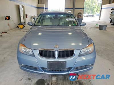 Piąte zdjęcie samochodu w środku: 2006 BMW 325 I AUTOMATIC VIN:WBAVB17536NK37596 - miniatura