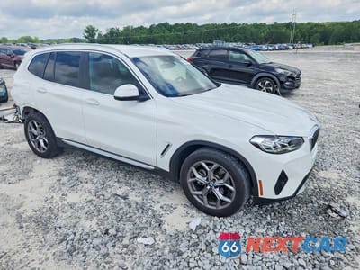 Czwarte zdjęcie samochodu z boku: 2023 BMW X3 SDRIVE30I VIN:5UX43DP05P9S61330 - miniatura