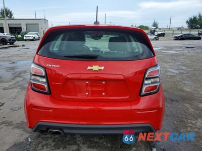 Zdjęcie 6 z 12 samochodu: 2020 CHEVROLET SONIC VIN:1G1JG6SB6L4122062 - miniatura