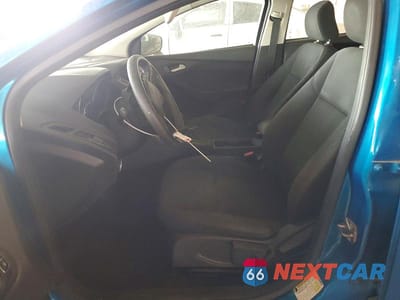 Zdjęcie 7 z 12 samochodu: 2016 FORD FOCUS SE VIN:1FADP3F27GL225117 - miniatura