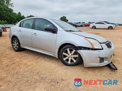 Czwarte zdjęcie samochodu z boku: 2012 NISSAN SENTRA 2.0 VIN:3N1AB6AP4CL703821 - miniatura