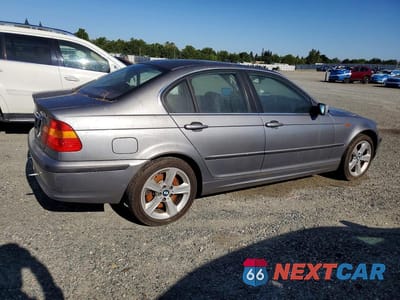 Trzecie zdjęcie samochodu z tyłu: 2005 BMW 330 XI VIN:WBAEW53435PN37117 - miniatura