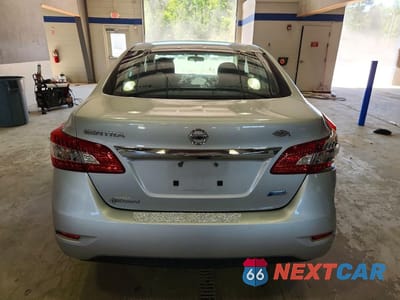 Zdjęcie 6 z 13 samochodu: 2014 NISSAN SENTRA S VIN:3N1AB7AP4EY217974 - miniatura