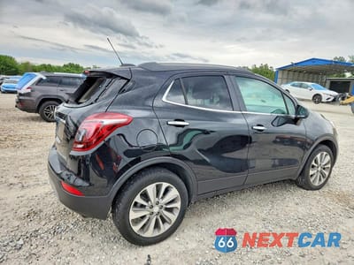 Trzecie zdjęcie samochodu z tyłu: 2020 BUICK ENCORE VIN:KL4CJASB2LB031915 - miniatura