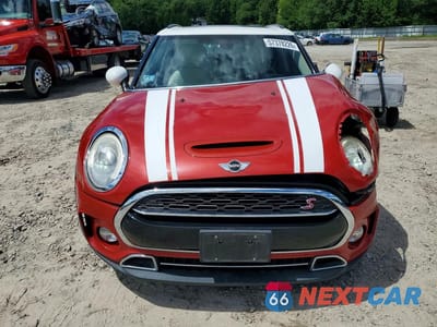 Piąte zdjęcie samochodu w środku: 2017 MINI COOPER S CLUBMAN ALL4 VIN:WMWLU5C5XH2E82224 - miniatura