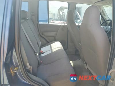 Zdjęcie 10 z 12 samochodu: 2002 JEEP LIBERTY VIN:1J4GL48K12W229770 - miniatura