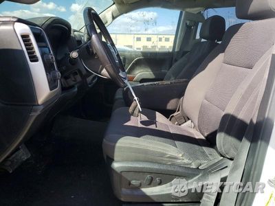 Zdjęcie 7 z 12 samochodu: 2017 GMC SIERRA K2500 SLE VIN:1GT12SEG5HF163784 - miniatura