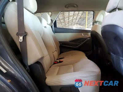 Zdjęcie 11 z 13 samochodu: 2016 HYUNDAI SANTA FE SE VIN:KM8SM4HF3GU155220 - miniatura