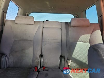 Zdjęcie 10 z 13 samochodu: 2005 TOYOTA HIGHLANDER LIMITED VIN:JTEDP21A450050127 - miniatura