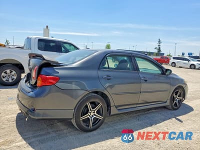 Trzecie zdjęcie samochodu z tyłu: 2009 TOYOTA COROLLA S VIN:1NXBU40E49Z044360 - miniatura
