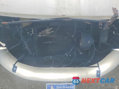 Zdjęcie 7 z 10 samochodu: 2003 FORD F550 SUPER DUTY STRIPPED CHASSIS VIN:1FCNF53S130A04240 - miniatura