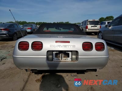 Zdjęcie 6 z 12 samochodu: 1996 CHEVROLET CORVETTE VIN:1G1YY32P0T5112904 - miniatura