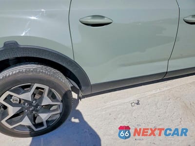 Zdjęcie 10 z 13 samochodu: 2023 HYUNDAI SANTA CRUZ LIMITED VIN:5NTJEDAF5PH060144 - miniatura