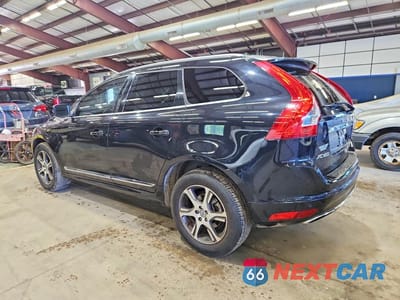 Drugie zdjęcie samochodu z przodu: 2015 VOLVO XC60 T6 PLATINUM VIN:YV4902RMXF2727830 - miniatura
