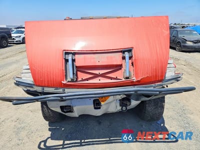 Piąte zdjęcie samochodu w środku: 2009 HUMMER H2 SUT LUXURY VIN:5GRGN02209H103026 - miniatura