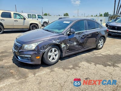 2015 CHEVROLET CRUZE LT 1G1PC5SB6F7297947 - główne zdjęcie licytacji z USA - miniatura