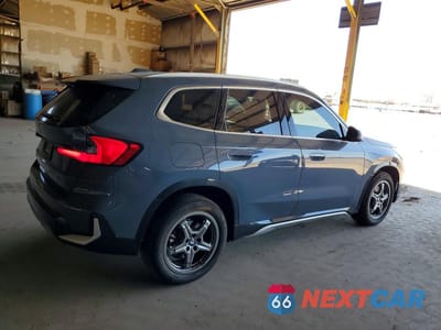 Trzecie zdjęcie samochodu z tyłu: 2025 BMW X1 XDRIVE28I VIN:WBX73EF03S5166788 - miniatura
