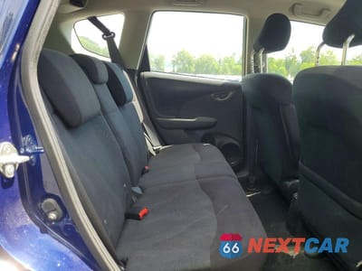 Zdjęcie 10 z 12 samochodu: 2011 HONDA FIT SPORT VIN:JHMGE8G56BC021094 - miniatura