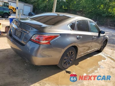 Trzecie zdjęcie samochodu z tyłu: 2014 NISSAN ALTIMA 2.5 S VIN:1N4AL3APXEN363611 - miniatura
