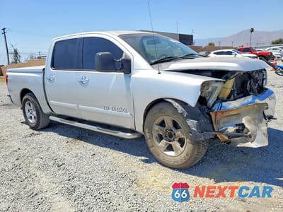 Czwarte zdjęcie samochodu z boku: 2006 NISSAN TITAN XE VIN:1N6AA07A26N538904 - miniatura