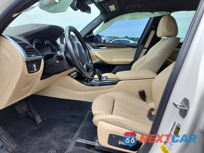 Zdjęcie 7 z 13 samochodu: 2019 BMW X3 SDRIVE30I VIN:5UXTR7C57KLF27359 - miniatura
