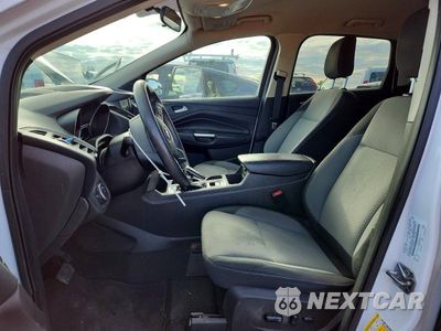 Zdjęcie 7 z 13 samochodu: 2019 FORD ESCAPE SE VIN:1FMCU0GD1KUA59396 - miniatura