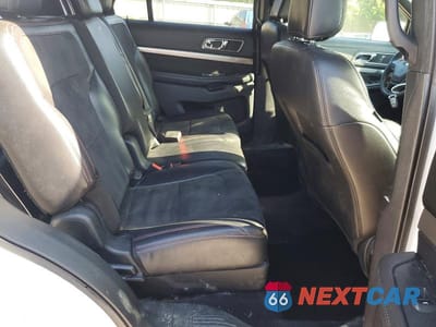 Zdjęcie 11 z 13 samochodu: 2019 FORD EXPLORER XLT VIN:1FM5K8D81KGB36996 - miniatura