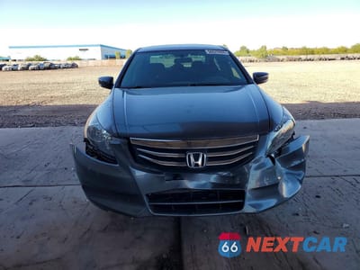 Piąte zdjęcie samochodu w środku: 2011 HONDA ACCORD LX VIN:1HGCP2F36BA144768 - miniatura