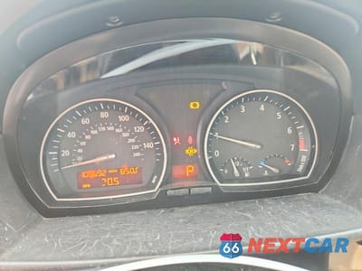 Zdjęcie 9 z 13 samochodu: 2005 BMW X3 3.0I VIN:WBXPA93465WD14549 - miniatura