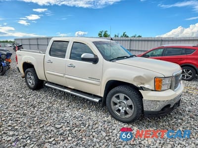 Czwarte zdjęcie samochodu z boku: 2011 GMC SIERRA K1500 SLE VIN:3GTP2VE3XBG325388 - miniatura