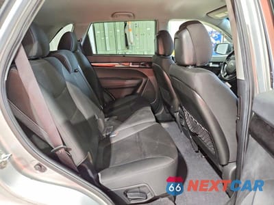 Zdjęcie 11 z 13 samochodu: 2015 KIA SORENTO LX VIN:5XYKTDA75FG602186 - miniatura