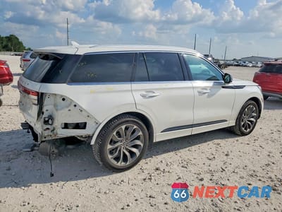 Trzecie zdjęcie samochodu z tyłu: 2023 LINCOLN AVIATOR GRAND TOURING VIN:5LMYJ8XY5PNL00133 - miniatura