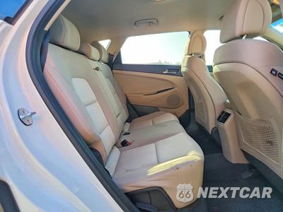 Zdjęcie 11 z 14 samochodu: 2017 HYUNDAI TUCSON SPORT VIN:KM8J33A25HU388470 - miniatura