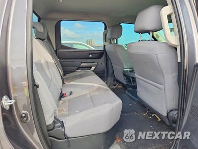 Zdjęcie 10 z 13 samochodu: 2023 TOYOTA TUNDRA SR5 VIN:5TFLA5DB1PX090098 - miniatura