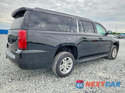 Trzecie zdjęcie samochodu z tyłu: 2019 CHEVROLET SUBURBAN K1500 LT VIN:1GNSKHKC6KR284006 - miniatura