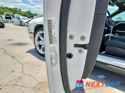 Zdjęcie 12 z 12 samochodu: 2011 DODGE CHALLENGER VIN:2B3CJ4DG7BH596734 - miniatura