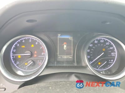Zdjęcie 9 z 12 samochodu: 2019 TOYOTA CAMRY SE VIN:4T1B11HK0KU240156 - miniatura