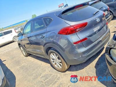 Drugie zdjęcie samochodu z przodu: 2019 HYUNDAI TUCSON SE VIN:KM8J23A44KU909092 - miniatura