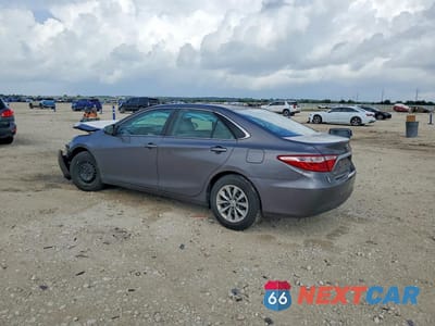 Drugie zdjęcie samochodu z przodu: 2017 TOYOTA CAMRY LE VIN:4T1BF1FK2HU785160 - miniatura