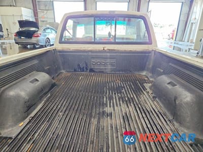 Zdjęcie 10 z 12 samochodu: 1995 DODGE DAKOTA VIN:1B7FL26X5SW949805 - miniatura