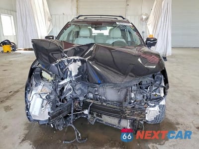 Piąte zdjęcie samochodu w środku: 2021 NISSAN ROGUE SPORT SL VIN:JN1BJ1CW9MW421846 - miniatura