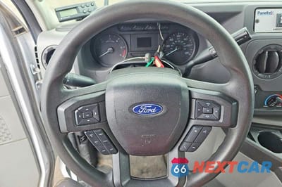 Zdjęcie 13 z 13 samochodu: 2024 FORD ECONOLINE E350 SUPER DUTY CUTAWAY VAN VIN:1FDWE3FN5RDD00733 - miniatura