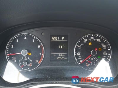 Zdjęcie 9 z 12 samochodu: 2015 VOLKSWAGEN PASSAT S VIN:1VWAT7A3XFC075547 - miniatura