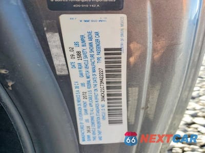 Zdjęcie 12 z 12 samochodu: 2003 VOLKSWAGEN NEW BEETLE GLS VIN:3VWCK21C73M422227 - miniatura