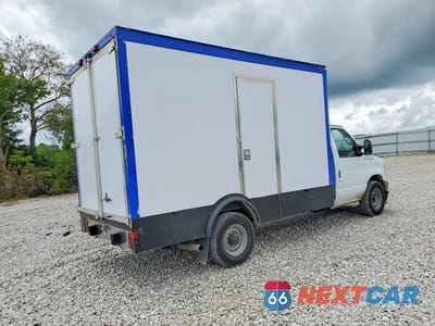 Trzecie zdjęcie samochodu z tyłu: 2024 FORD E350 REFRIGERATED BOX TRUCK VIN:1FDWE3FN7RDD00782 - miniatura